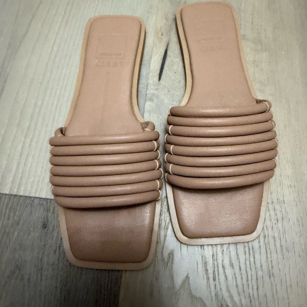 Dolce Vita Women’s Slide Sandals in Nude - Minimalist Summer Mule